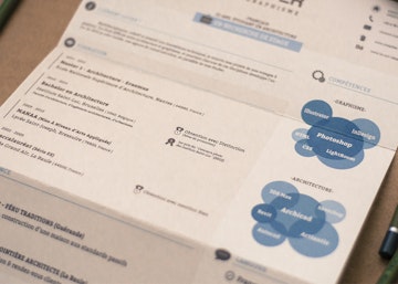 Free PSD Resume Template